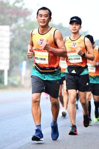 BIB: 11610, 25980
                            <button type="button" onclick="openModal(10164039)" class="btn btn-primary btn-sm float-right btn-popup" data-toggle="modal" data-target=".modal-high-quality">
                        <i class="fas fa-shopping-cart"></i> Add to Cart
                    </button>
                                            <button type="button" onclick="isThisMe(10164039, true)" class="btn btn-success btn-sm float-right btn-popup btn-isme hidden" data-toggle="tooltip" data-placement="bottom" title="นี่คือรูปของคุณใช่ไหม คลิกที่นี่เพื่อเอาเข้าอัลบั้ม">
                        <i class="fas fa-plus"></i> Add to album
                    </button>
                    <button type="button" onclick="isThisMe(10164039, false)" class="btn btn-warning btn-sm float-right btn-popup btn-isnotme hidden">
                        <i class="fas fa-ban"></i> Remove from album
                    </button>